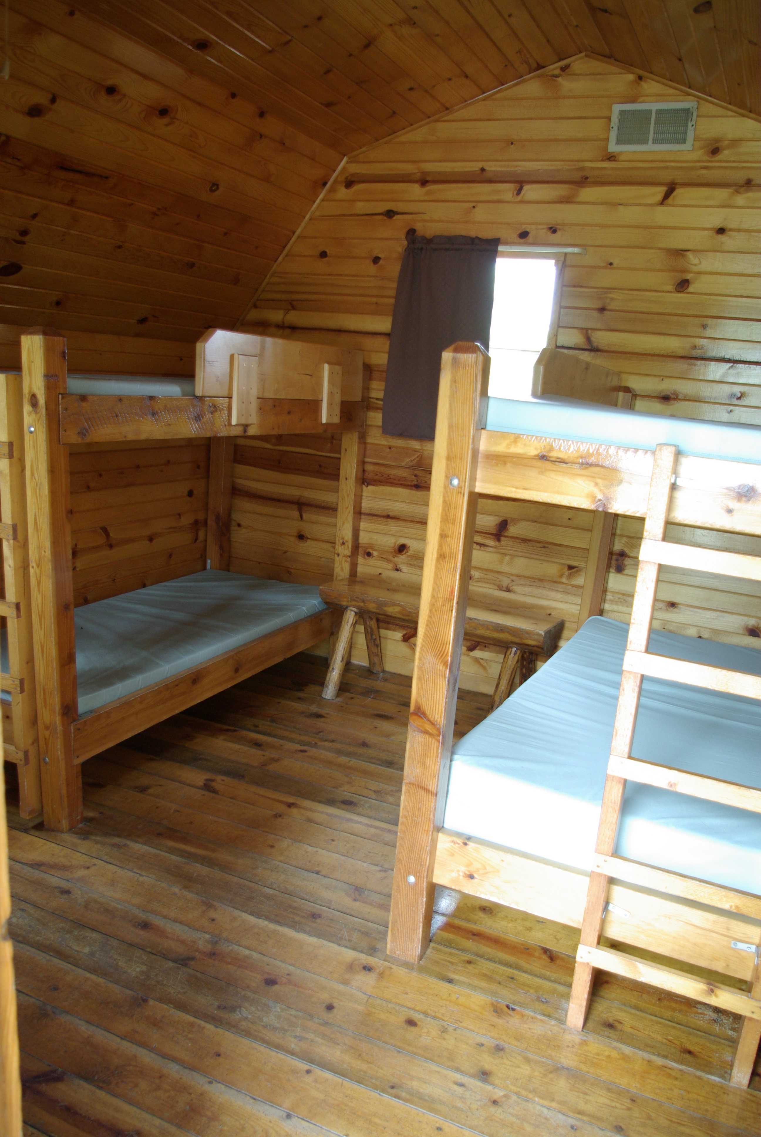 Interior, South Dakota Lodging Badlands / White River KOA Holiday